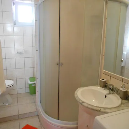 Apartman With Parking Space Mavarstica, Ciovo - 11208 Trogir
