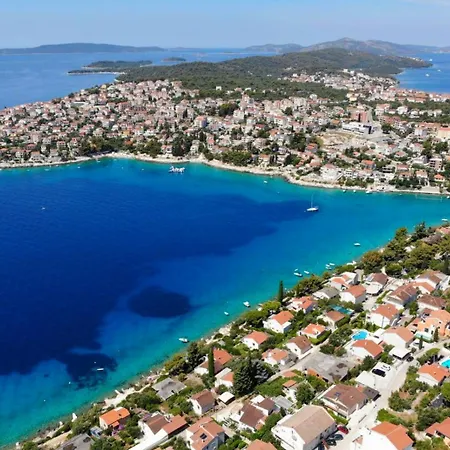 公寓 With Parking Space Mavarstica, Ciovo - 11208