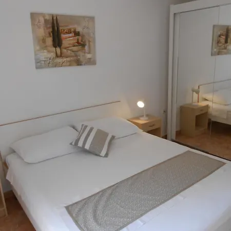 With Parking Space Mavarstica, Ciovo - 11208 Apartman *