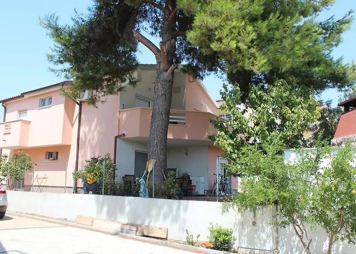 Apartment With Parking Space Mavarstica, Ciovo - 11208 *