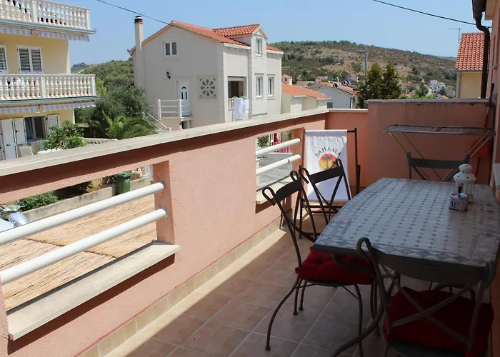 With Parking Space Mavarstica, Ciovo - 11208 Apartment *